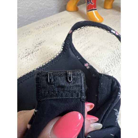 Victoria's Secret Bra 32C Wear Everywhere T-Shirt Black w/ Black Lining Women’s - Picture 4 of 6